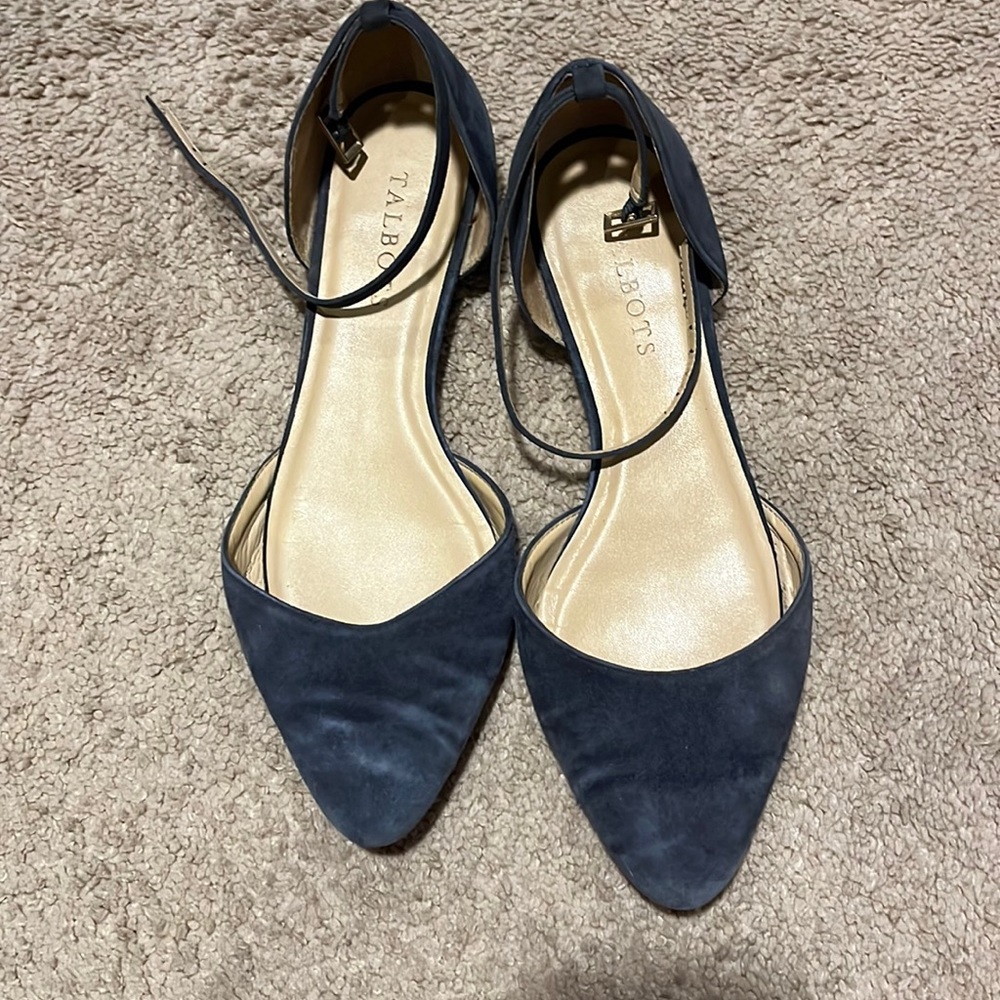 Navy blue flats
